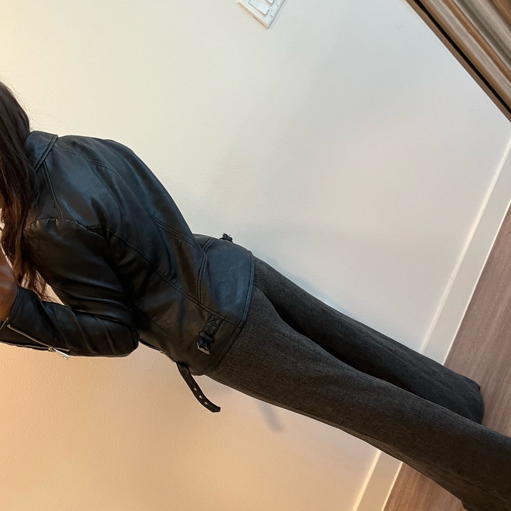 Leather Jacket - Picture 7 of 7